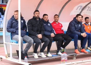 Integrantes del banquillo de la escuadra de nuestra ciudad en el partido disputado ayer