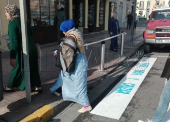 Melilla ConBici pide pasos alternativos para los peatones durante las obras de adecuación