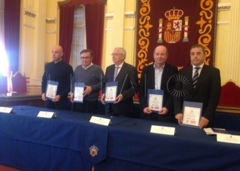 WhatsApp Image 2018 02 28 at 13.29.17 Ciudad, empresarios y sindicatos firman un acuerdo "histórico" para el desarrollo económico de Melilla