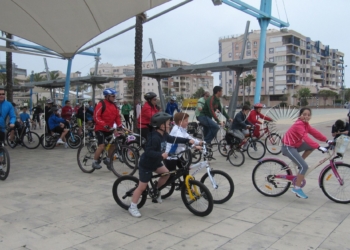 10 1 2 Melilla ConBici propone incrementar las clases de educación vial en colegios