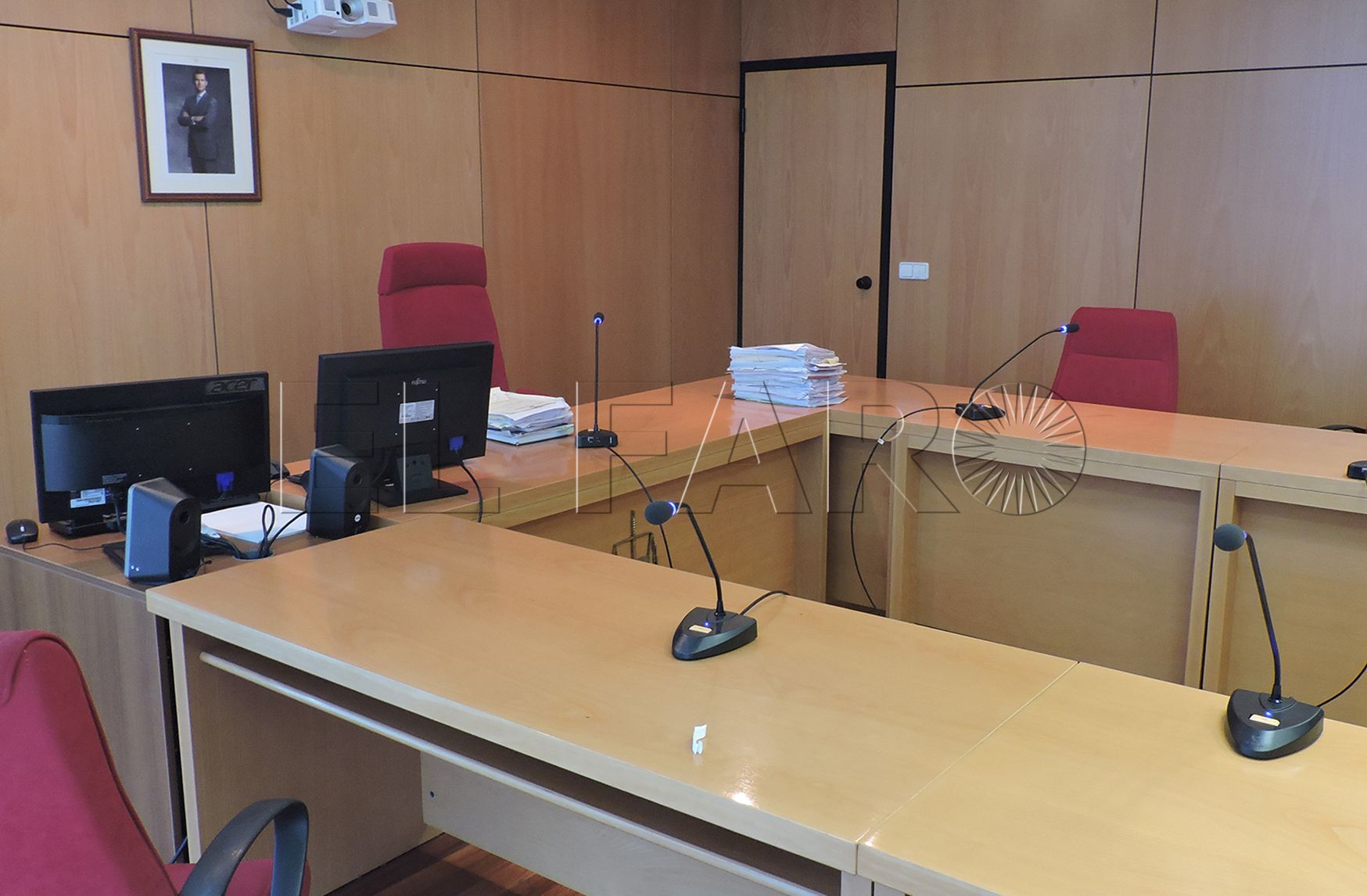 Le reclaman 2 años por estafar 560€ a su vecino: hizo cargos con su tarjeta de crédito