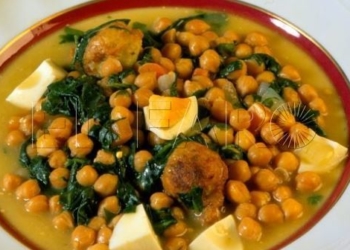 15124089340835 El bacalao, producto estrella que no falta estos días en la mesa de los melillenses