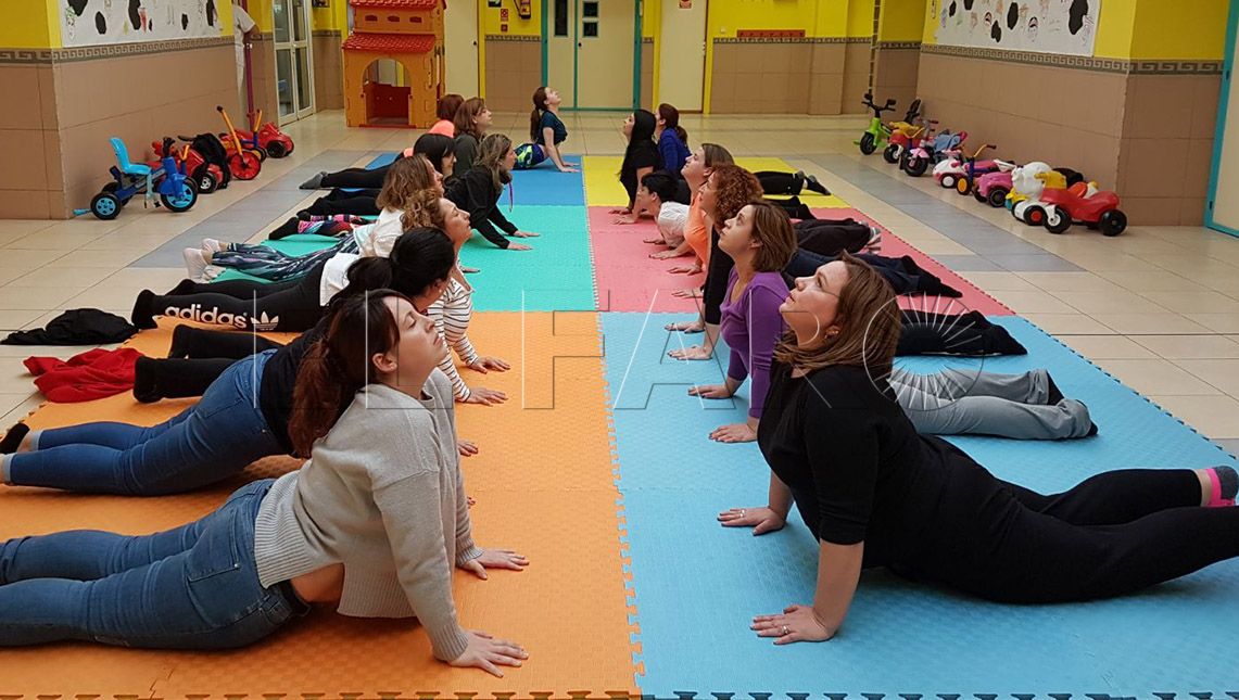 El colegio Enrique Soler impartirá yoga en Infantil el próximo curso