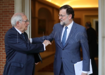 2 1 3 Imbroda demanda a Rajoy medidas para una frontera y una inmigración “en condiciones”
