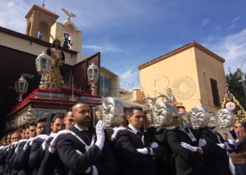 455de69e 7b98 4a7c 9135 9fa7d4494b32 La ciudad se vuelca para arropar a Jesús Cautivo y la Novia de Melilla