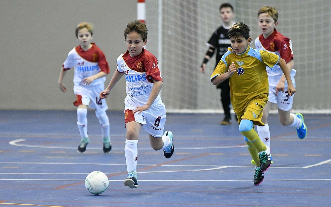 Los benjamines debutan en el Nacional con una doble derrota