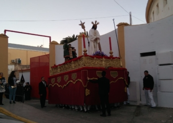 La Sentencia, en procesión arropada por centenares de melillenses