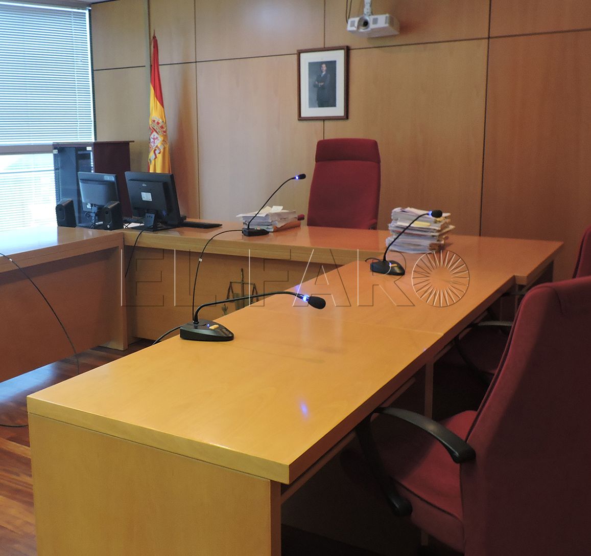 Piden dos años de cárcel a siete acusados de estafa: abrieron varias líneas telefónicas falsas