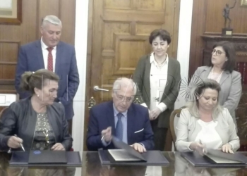 12 1 10 Melilla firma un convenio con la ONG Virgen de la Luz por valor de más de 737.000 euros