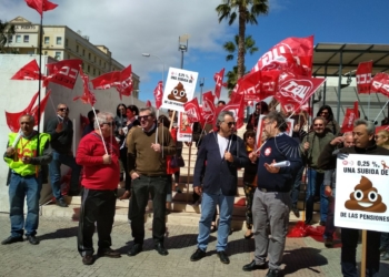 16 01 3 “Este país ha sido sostenido en los años de crisis por los pensionistas”