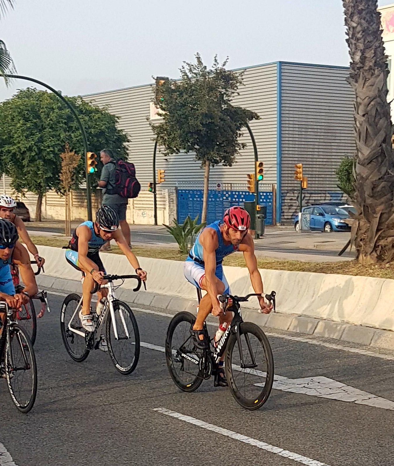 Intensa agenda del triatlón melillense