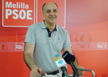 13 01 2 El PSOE dice que el PP redujo el número de camas en el proyecto del nuevo hospital