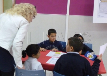 13 1 6 La Ciudad quiere firmar un acuerdo con Educación para hacer obras en colegios