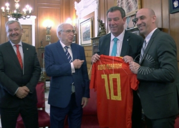 15 1 1 Rubiales reconoce la implicación de los dirigentes políticos de Melilla con el fútbol