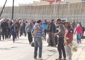 3 1 8 Melilla ampliará de 4 a 6 de la tarde el horario de porteo del Barrio Chino