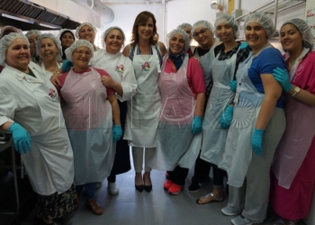 Taller de cocina amazigh de la asociación Rusadir 21 Aprender a cocinar para ayudar a los más necesitados de Melilla