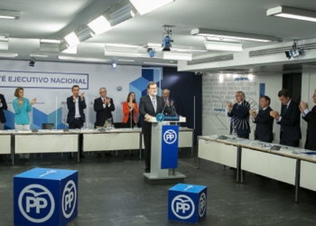 11 01 Imbroda: “Rajoy, siempre pensando en lo mejor para España. ¡Se va el mejor!”