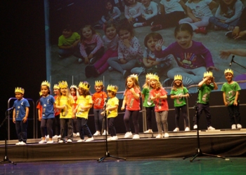 19 1 Los peques, dueños del escenario en Melilla