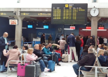3 1 12 La Ciudad usará el dinero guardado para el 75% en billetes baratos para turistas