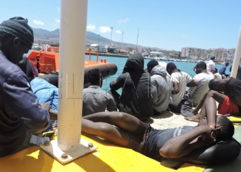 DSCN5382 Trasladan de Melilla al CIE de Aluche a 24 migrantes: otros 10 esperan detenidos