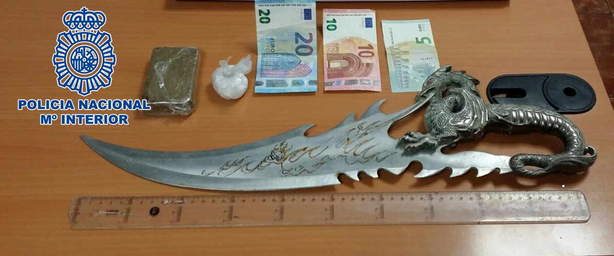 Detienen a un marroquí en Melilla por traficar con hachís y cocaína
