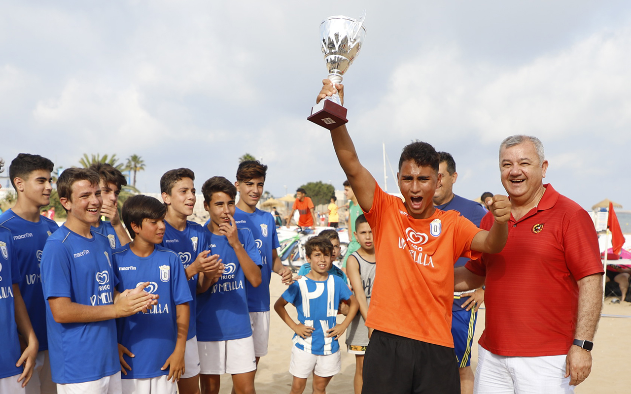Doblete para la UD Melilla en los Autonómicos de Fútbol Playa