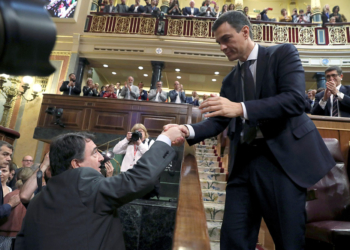 Pedro Sanchez Urkullu PSOE PNV El Congreso aprueba la moción de censura que hace presidente a Pedro Sánchez