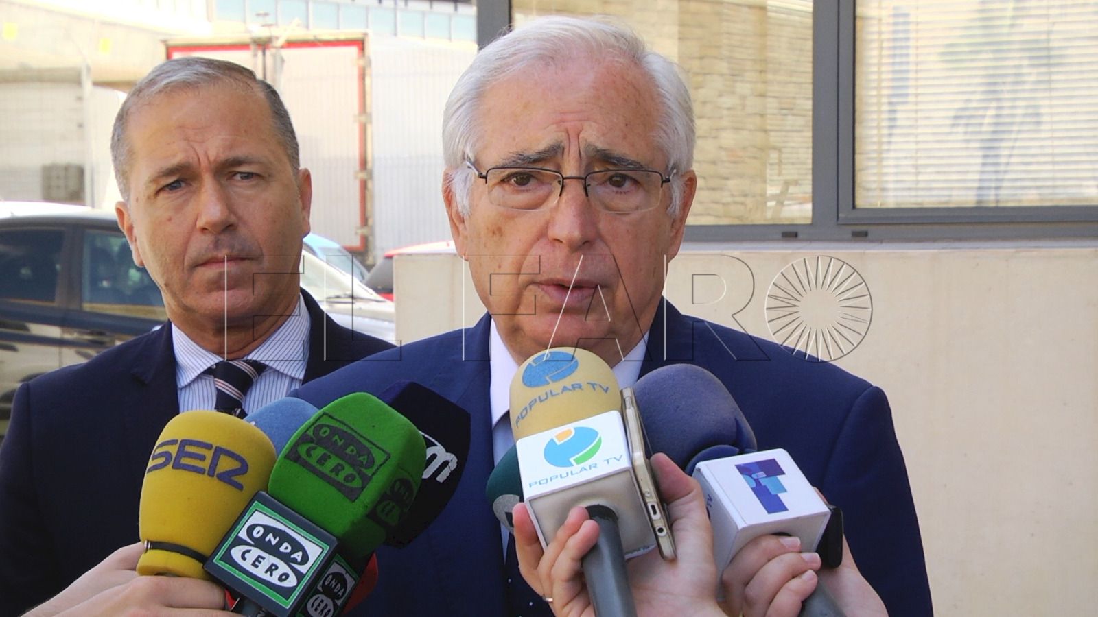 Imbroda cree que hay mayoría de ministras en el Gobierno del PSOE para captar más votos de mujeres
