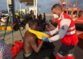 WhatsApp Image 2018 06 17 at 21.22.16 Llegan a Melilla 35 migrantes de una patera localizada a 32 millas