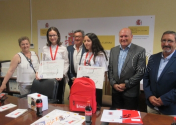 WhatsApp Image 2018 06 21 at 12.30.18 La melillense Najlae Ennabach gana fase local del concurso de Coca Cola