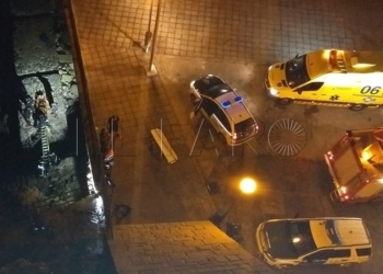 d Rescatan de madrugada a un joven argelino caído en la zona de las escolleras