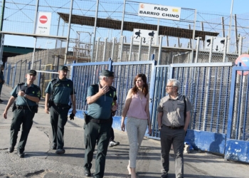 12 1 2 ­­­La delegada del Gobierno visita los pasos fronterizos de Melilla para conocer sus necesidades