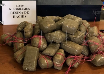 12 2 Cazan a un hombre en el Puerto de Melilla embarcando con 7,5 kilos de hachís