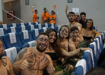 Danza de guerra en la Gran Movida