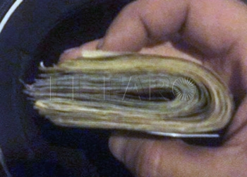 17 2 Encuentran 1.900 euros en un cajero de Melilla y localizan al propietario