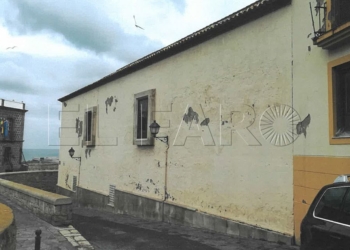 18 02 Comienzan las obras de reparación de dos fachadas del Hospital del Rey