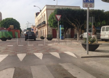 3 01 1 Vecinos del Real denuncian la proliferación de furgonetas de contrabando en el barrio