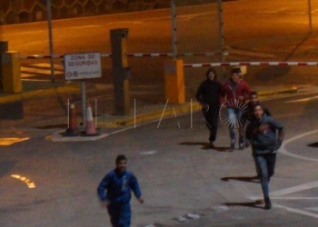 9 1 7 Moh cree que Ventura pretende desacreditar a la Policía con el cruce de datos sobre menores no acompañados