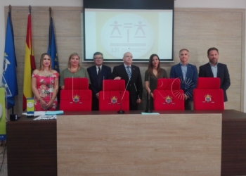 Dh5TGiNW4AE0ogr El Colegio de Abogados de Melilla celebra el día de la Justicia Gratuita y urge reformas en el sistema