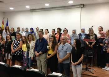 DjVuvflWwAAMQHk Melilla da certificados profesionales a 40 alumnas de cursos de formación