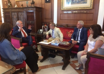 WhatsApp Image 2018 07 10 at 17.17.26 La Ciudad pide al Defensor que medie en el reparto de menores a otras autonomías