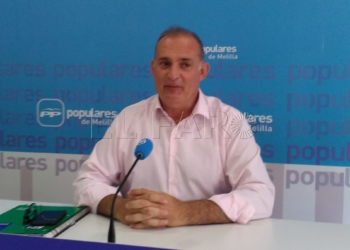 1 12 El PP dice que les “fusilarían” si le dieran la exclusividad a una naviera del puerto de Melilla