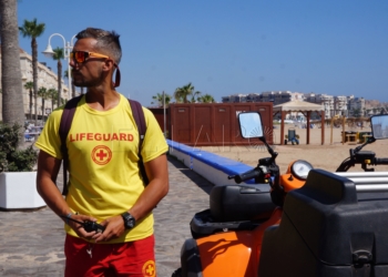 Velando por la seguridad de todos: los socorristas de Melilla
