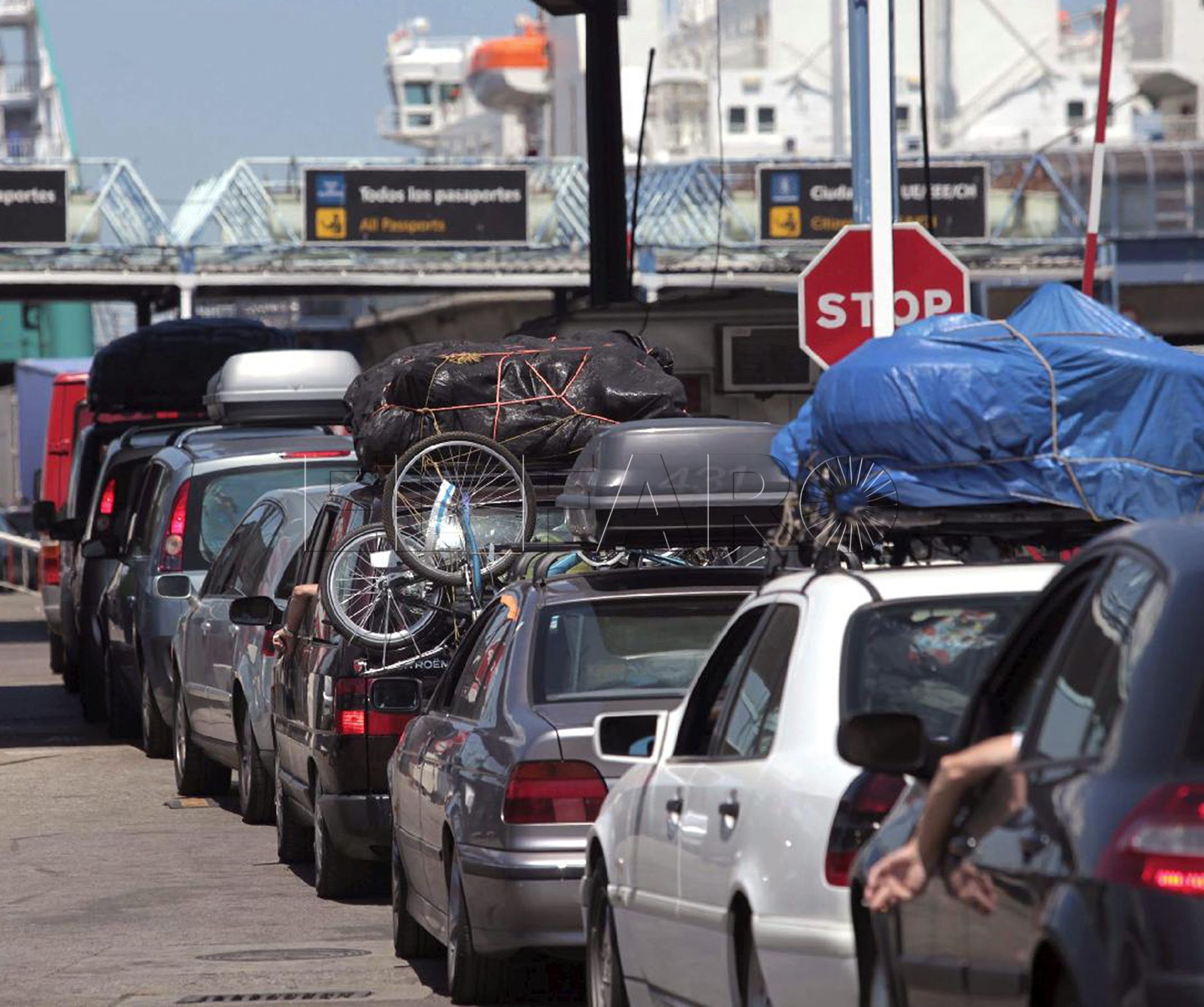 La ruta Melilla-Motril pierde un 72,8% de los pasajeros en la operación retorno