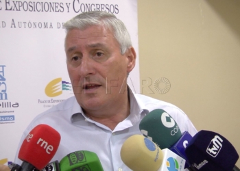 10 01 1 Ventura califica de “postureo” la intención del Gobierno de repartir a los menores