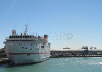 13 1 3 Trasmediterránea programa una rotación extraordinaria para ir a Málaga el domingo