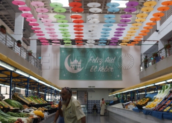 2 15 recortada Los comerciantes locales dicen que “el Aid ya no es lo que era”