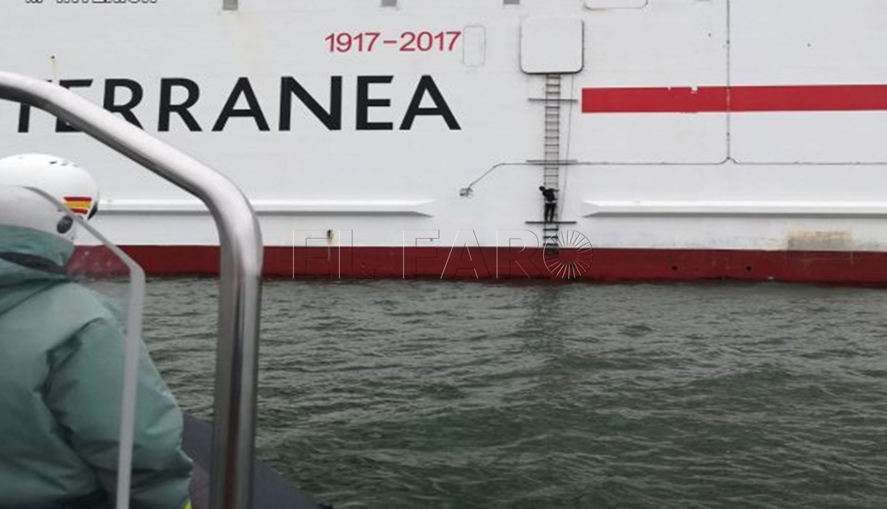 Trasmediterránea refuerza su servicio con salidas extraordinarias hacia Almería