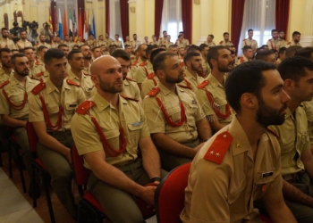 1 21 Imbroda, junto al Comandante General: “Siempre, donde estéis, pensad en Melilla”