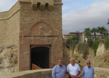 11 1 Melilla reforma el Baluarte de las Cinco Palabras dañado por el viento y el mar